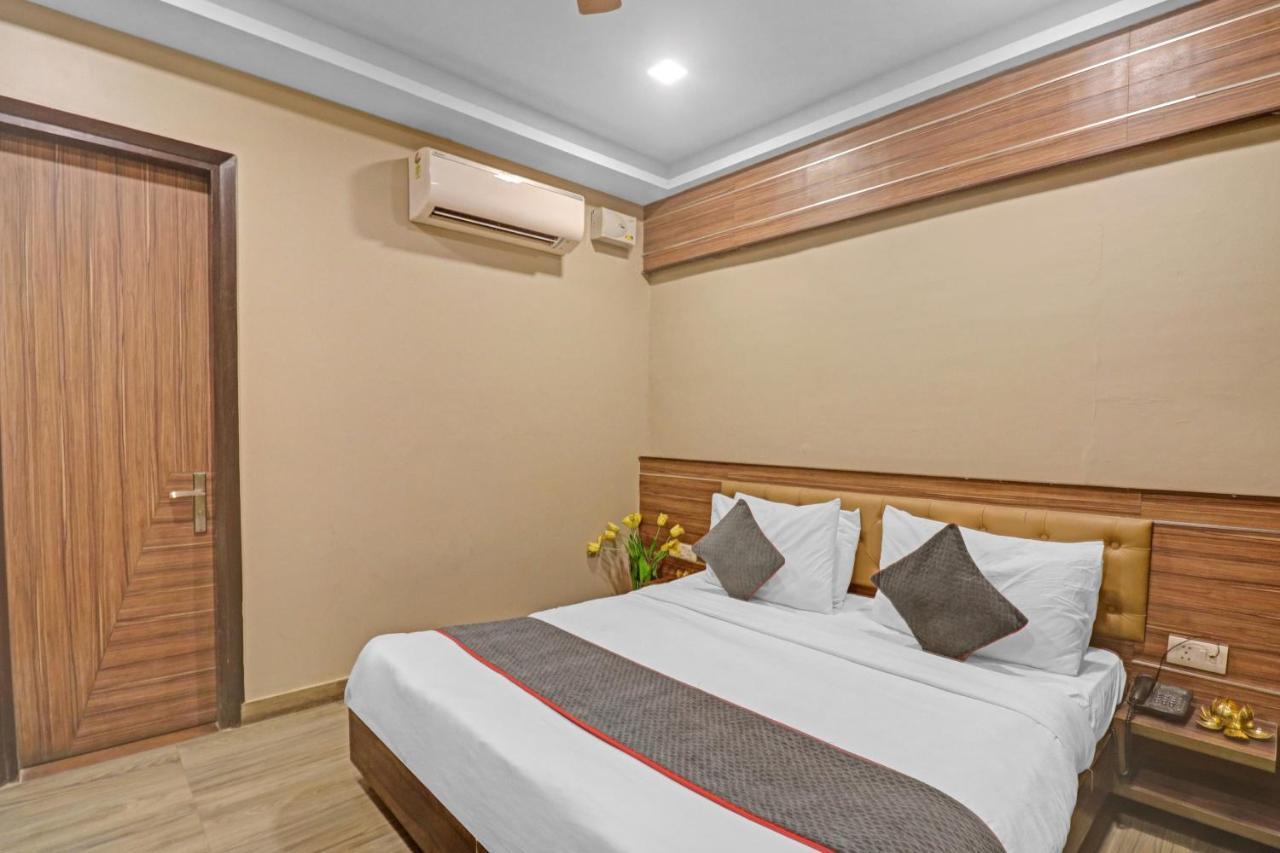 Hotel Townhouse 450 Dwarka à Delhi  Extérieur photo