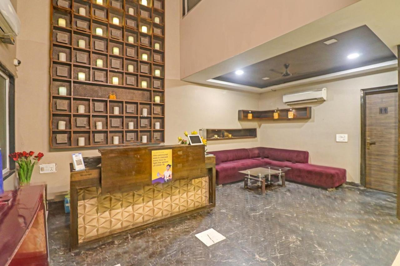 Hotel Townhouse 450 Dwarka à Delhi  Extérieur photo