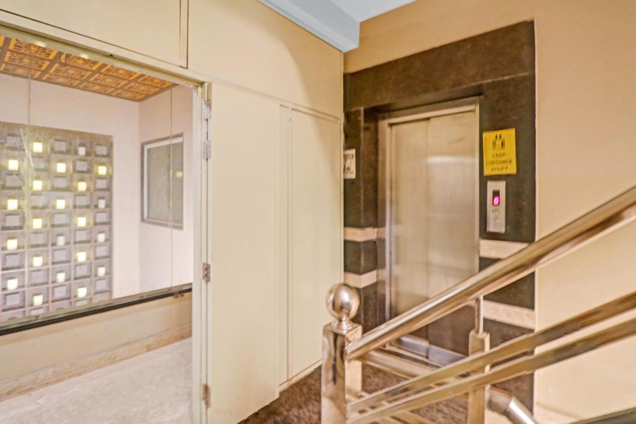 Hotel Townhouse 450 Dwarka à Delhi  Extérieur photo